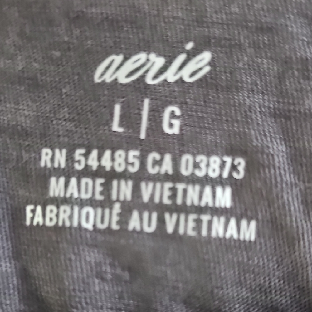Aerie Charcoal Short Sleeve Tee - Picture 2 of 3